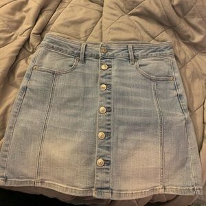 American Eagle mini skirt
